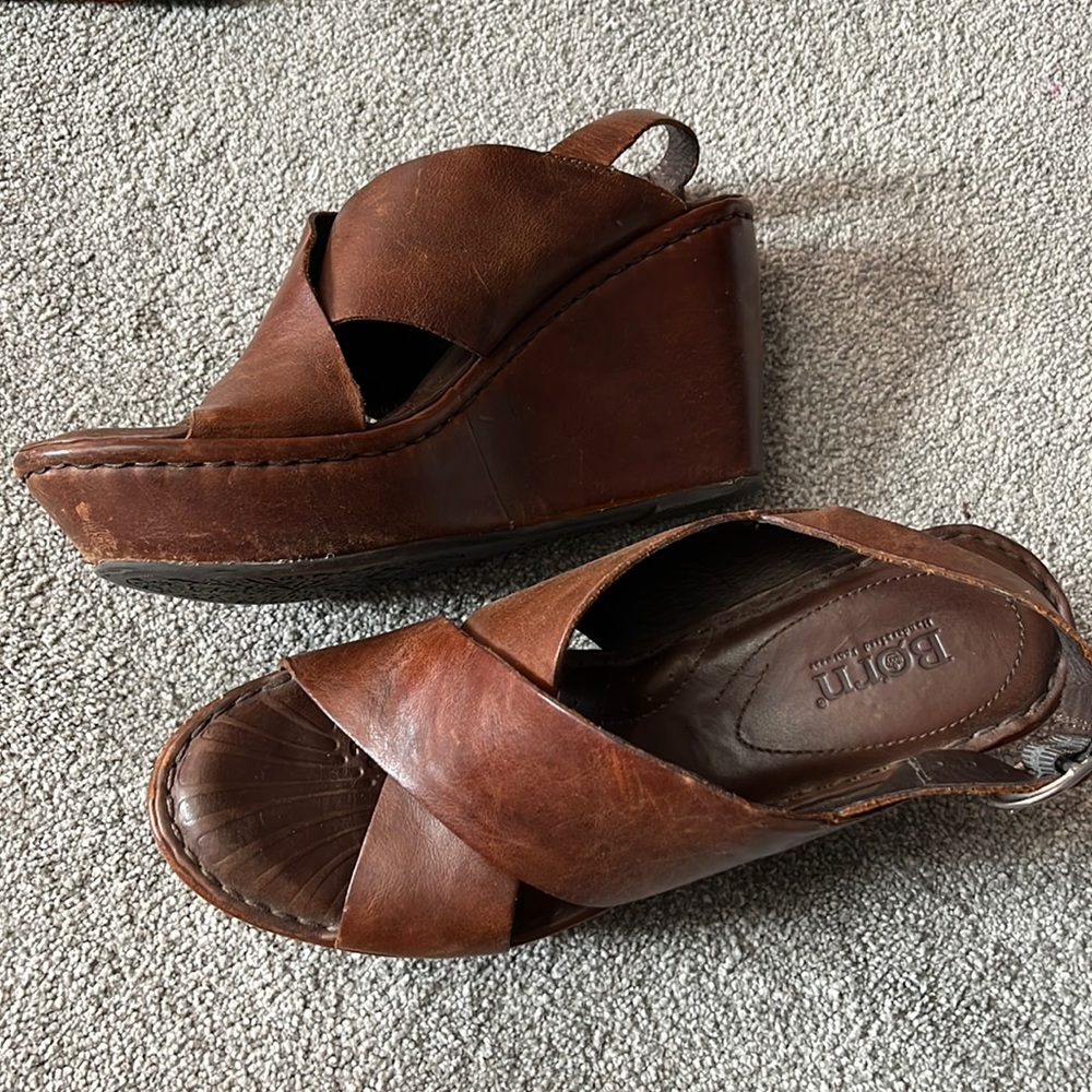 Born Wedges Leather
